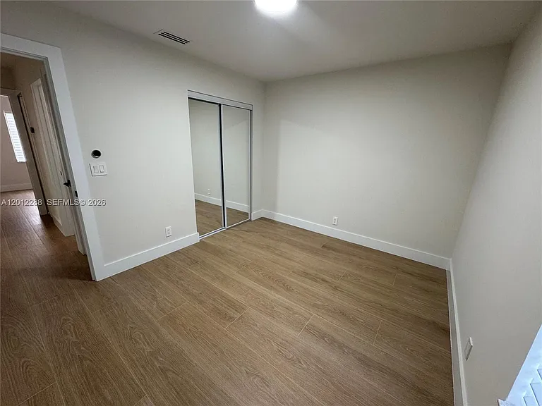 9234 Southampton Pl — Photo 15