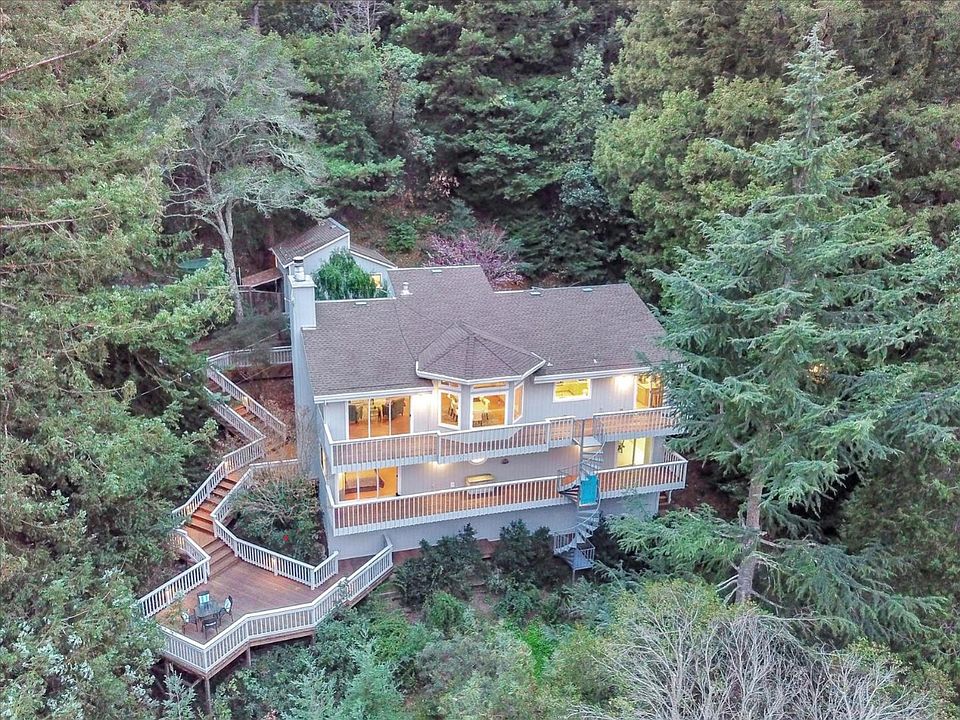 1st image of 365 Eagle Crest Dr