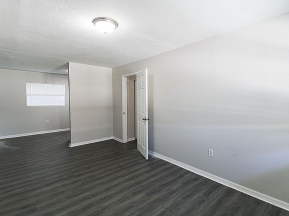 3rd image of 722 S Woodland St #711-1/2