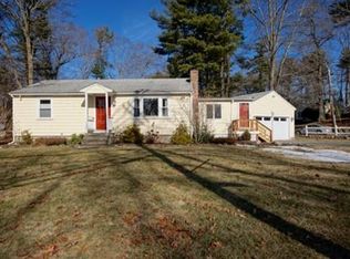 405 Park St, North Reading, MA 01864