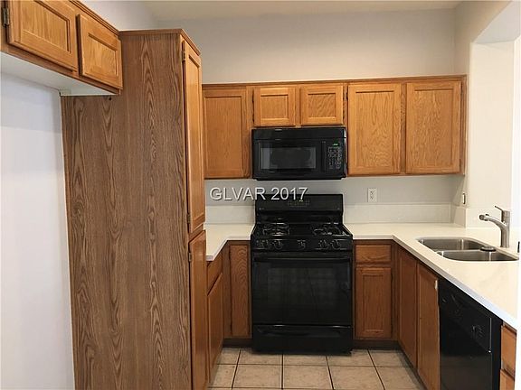 2nd image of 1129 Dusty Creek St