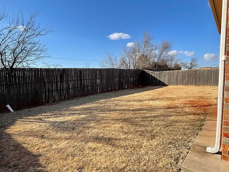 17605 Pond Walk Ct — Photo 18