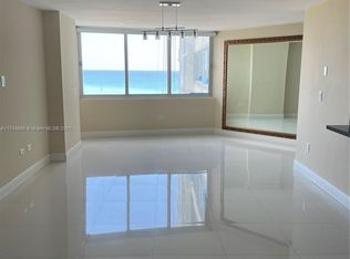 7135 Collins Ave APT 832, Miami Beach, FL 33141