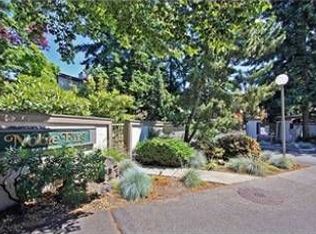1564 NE 140th St, Seattle, WA 98125