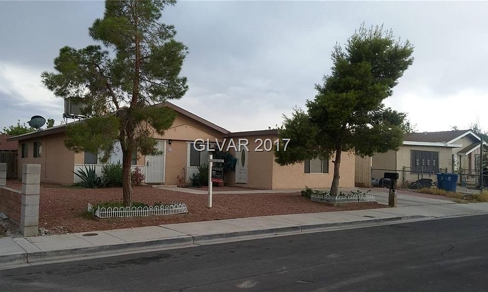 1st image of 3663 Bear Creek Dr