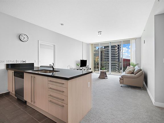 5th image of 79 SW 12th St APT 2503-S