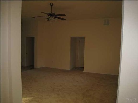 3rd image of 4445 Piedmont Way