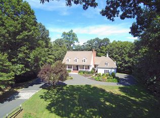 33 Rolling Hill Rd, Ridgefield, CT 06877
