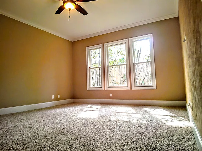 1830 Ashley Hall Way — Photo 22