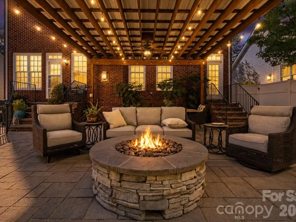 2436 Commons Ct, Fort Mill, SC 29708