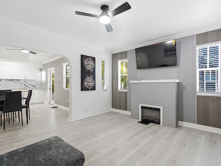 3214 W Santiago St #1 — Photo 18