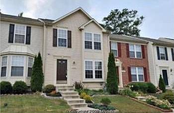1st image of 943 Deerberry Ct