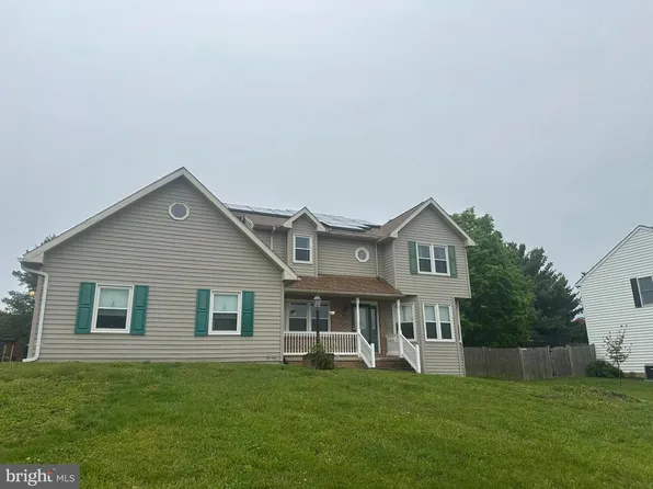 605 Fair Meadows Blvd, Hagerstown, MD 21740