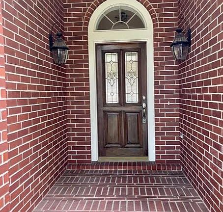 5th image of 16915 Cottonwood Way