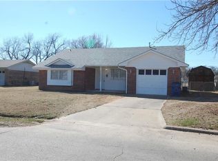 1813 Grisso Dr, Seminole, OK 74868
