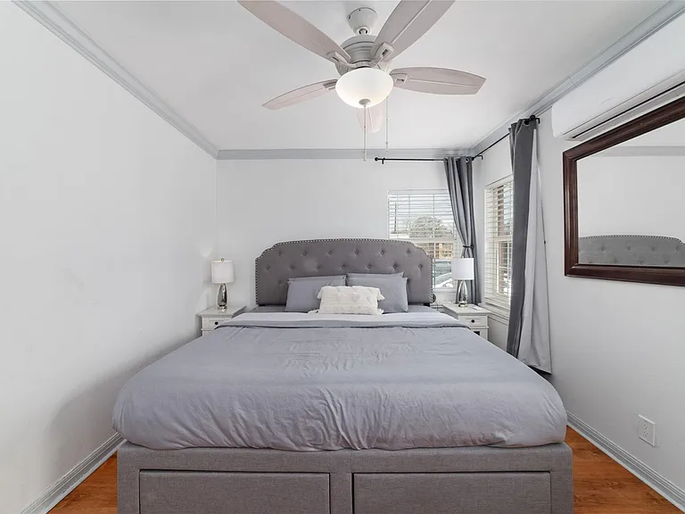 1604 W Alabama St — Photo 15