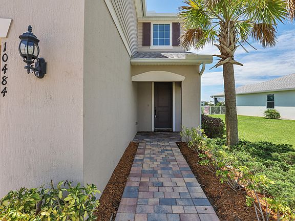 4th image of 10484 SW Captiva Drive