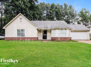 6894 Rockbrook Dr, Memphis, TN 38141