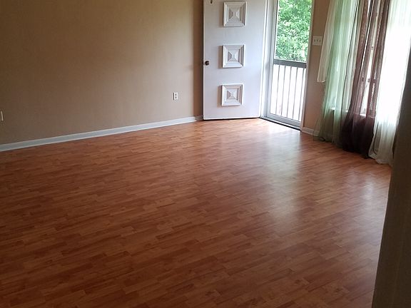 2nd image of 602 Patlin Ave