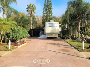 1068 Diamond Lake Cir, Naples, FL 34114