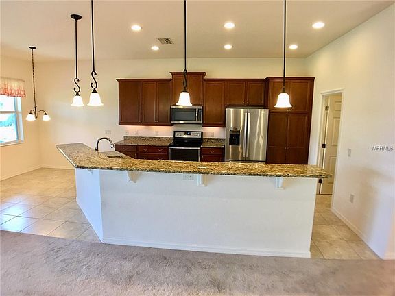 5th image of 5305 Snead Dr