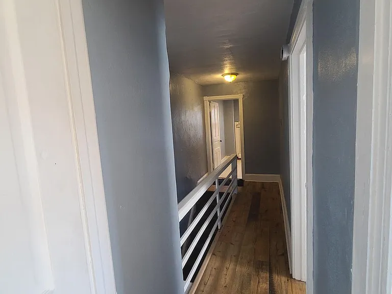 39 W Manoa Rd — Photo 23