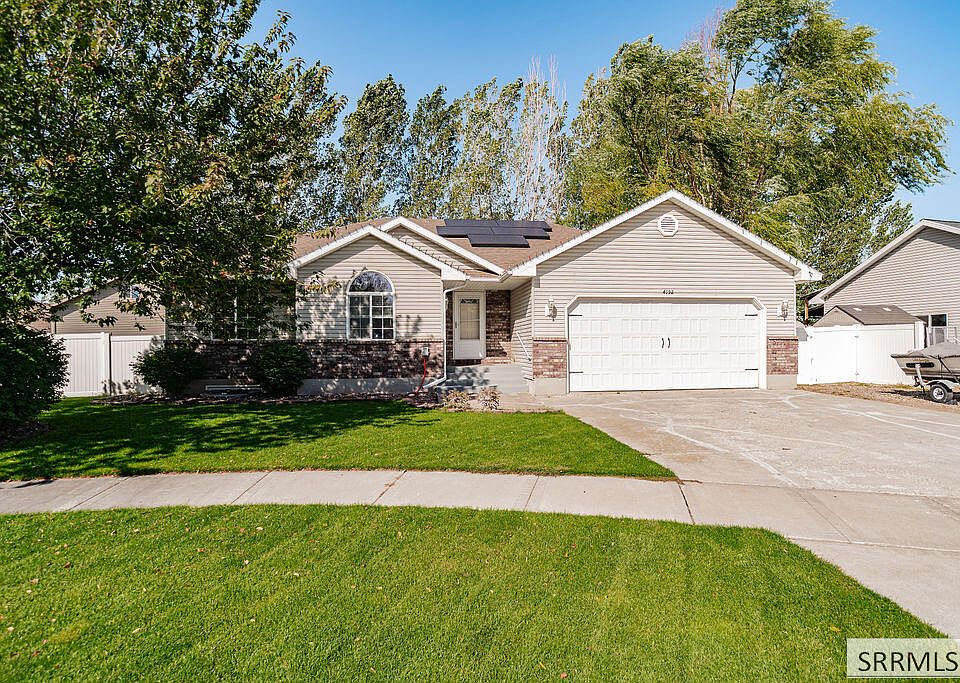 1st image of 4152 E Rulon Cir