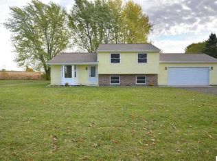 7855 Napoleon Rd, Jackson, MI 49201