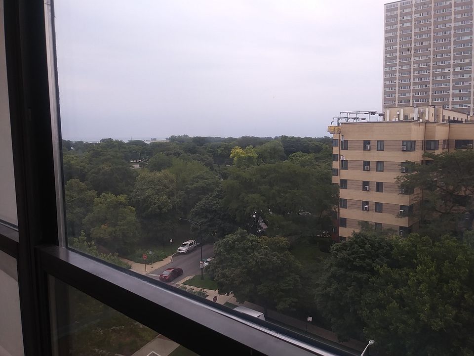 1st image of 5100 N Marine Dr APT 8C