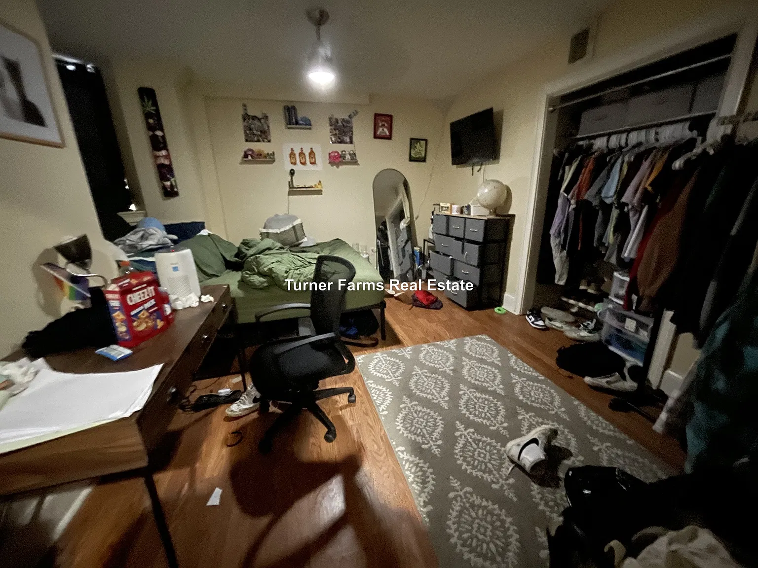 6 bed, 8888 sqft, $9,500 — Photo 3