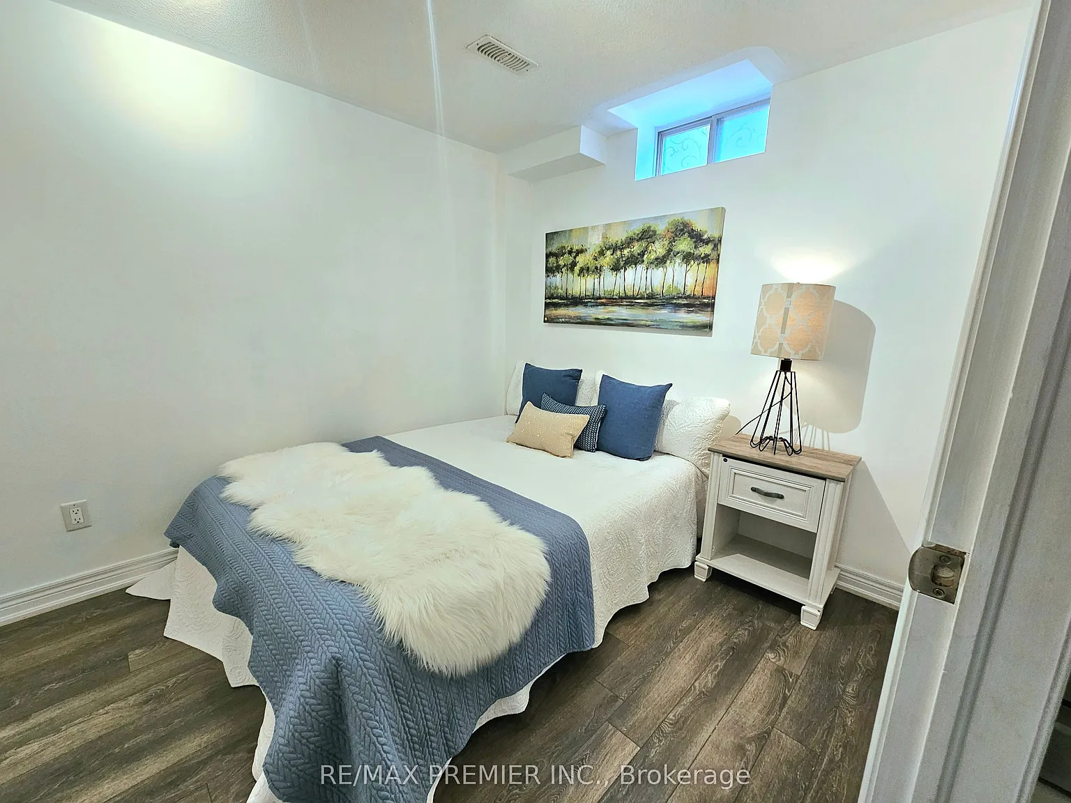 1 bed, $1,680 — Photo 4