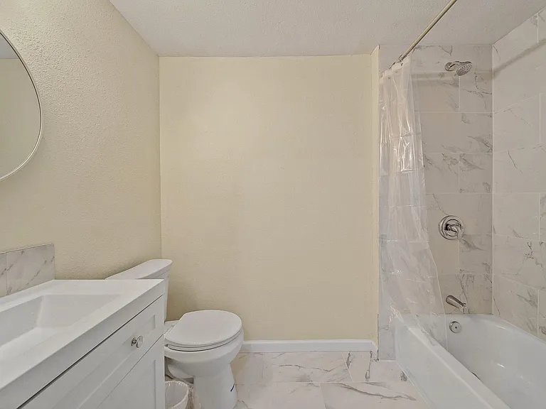 Cliff Creek Dr — Photo 3