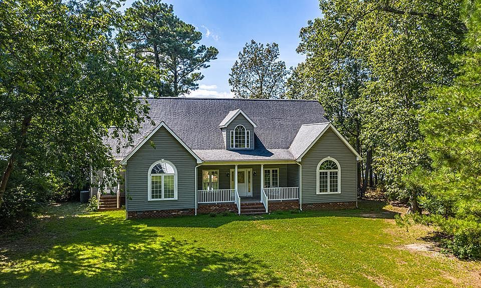 1st image of 57 Hideaway Ln