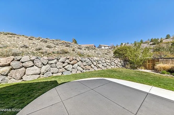2201 Maxfli Dr — Photo 2