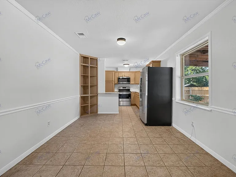 1901 Knoxville Dr — Photo 7