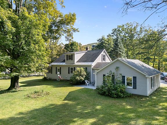 2nd image of 1089 Marlboro Road