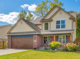 3566 Samuel Ave, Rochester Hills, MI 48309