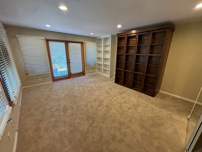 10610 Quail Canyon Rd — Photo 1