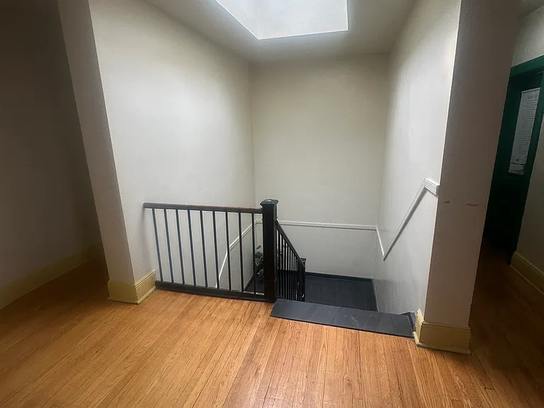 22 Croton Ave #8 — Photo 11