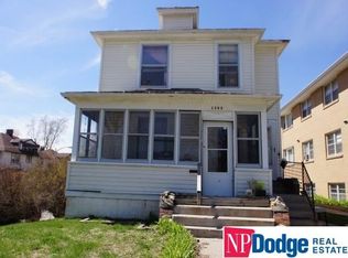 1302 N 40th St, Omaha, NE 68131