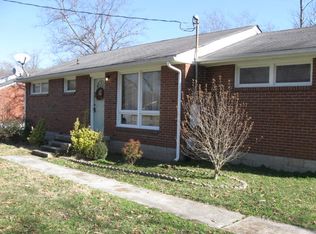 911 Hunt St, Murfreesboro, TN 37130