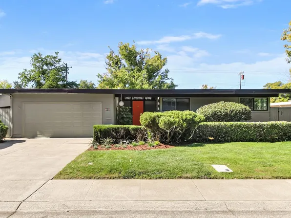 3915 Adelheid Way, Sacramento, CA 95821