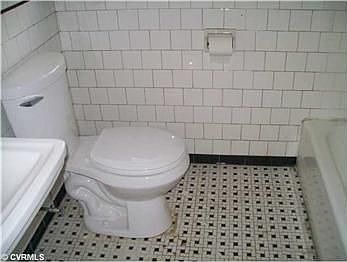 4th image of 4513 Kelnor Ave