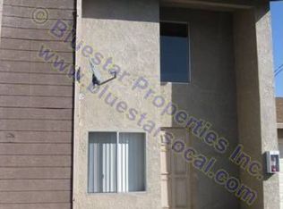 15431 Kiamichi Rd APT 4, Apple Valley, CA 92307