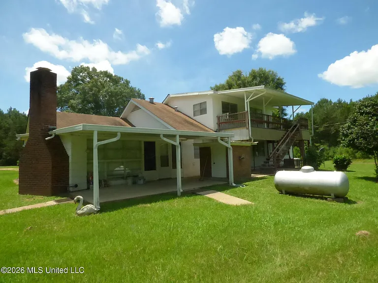 2083 Martin Rd — Photo 19