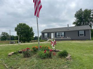 4236 Irwin Bridge Rd, Cantrall, IL 62625