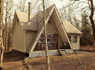 196 Ash Dr, Long Pond, PA