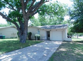 217 Mockingbird Ln, Denton, TX 76209