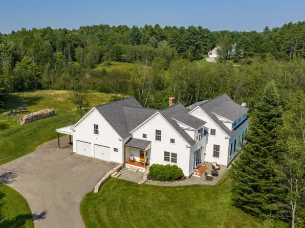 200 Grant Rd, Freeport, ME 04032