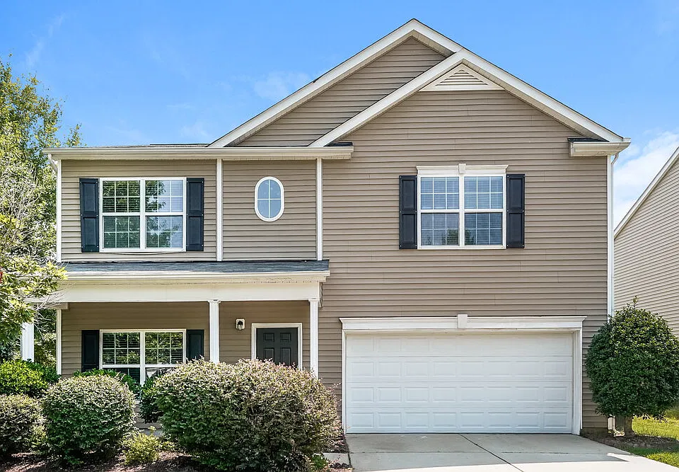 3701 Amistad Ln